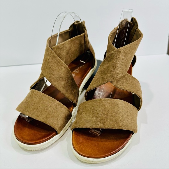 🎀 ALTARD STATE WOMEMS SIZE 9M REAR ZIP MICROFIBER BRUSHED SUEDE STYLE SANDALS - Picture 9 of 14